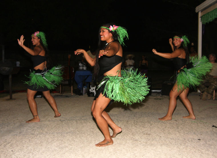 Fort Hood holds Luau party